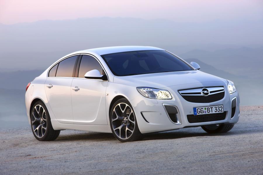  Opel Insignia OPC 2009 года  (фото 33 из 57)